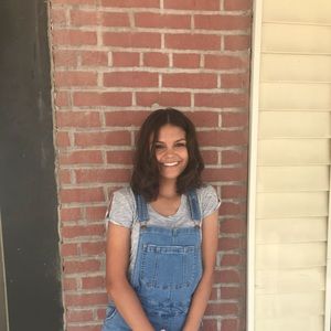 Meet your Posher, Brynli